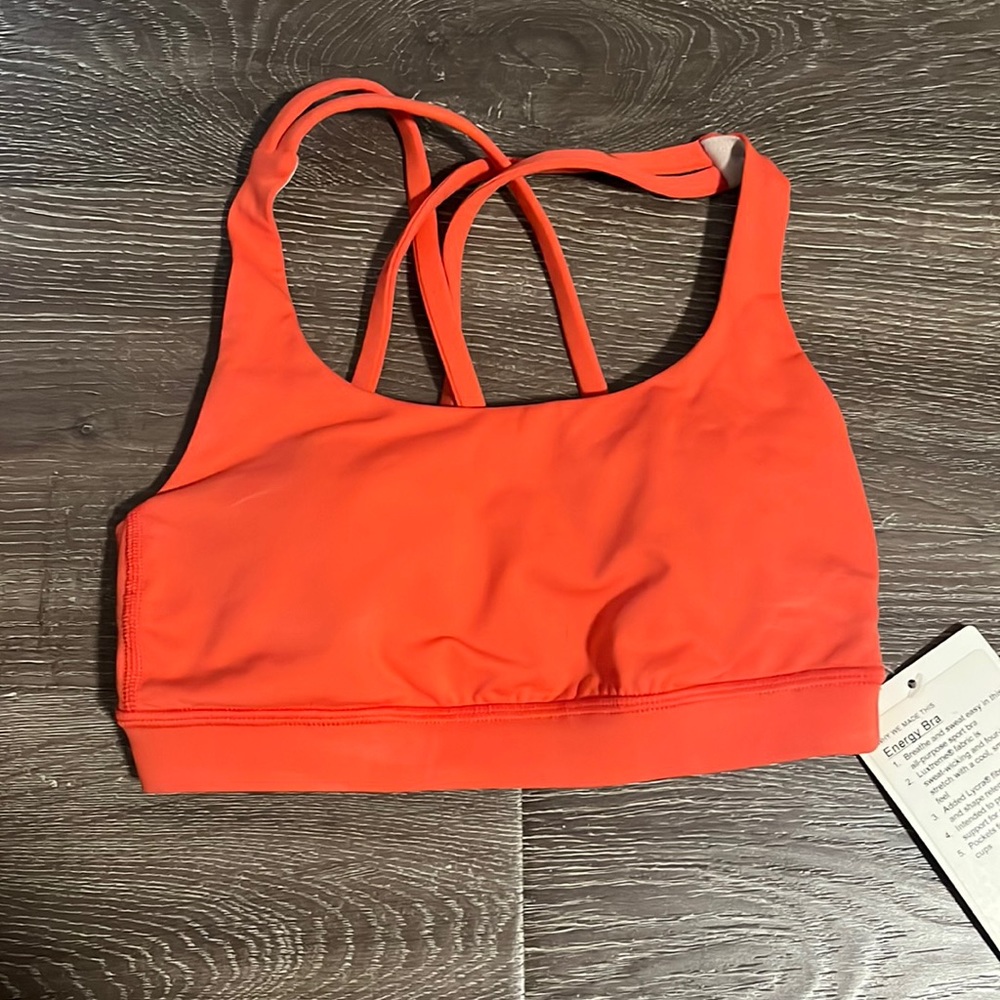 NWT Lululemon coral sports bra